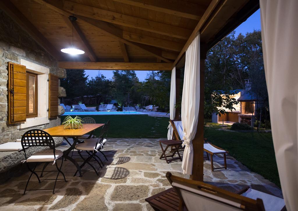 Holiday Home Casa Dei Farfui Momjan Buitenkant foto