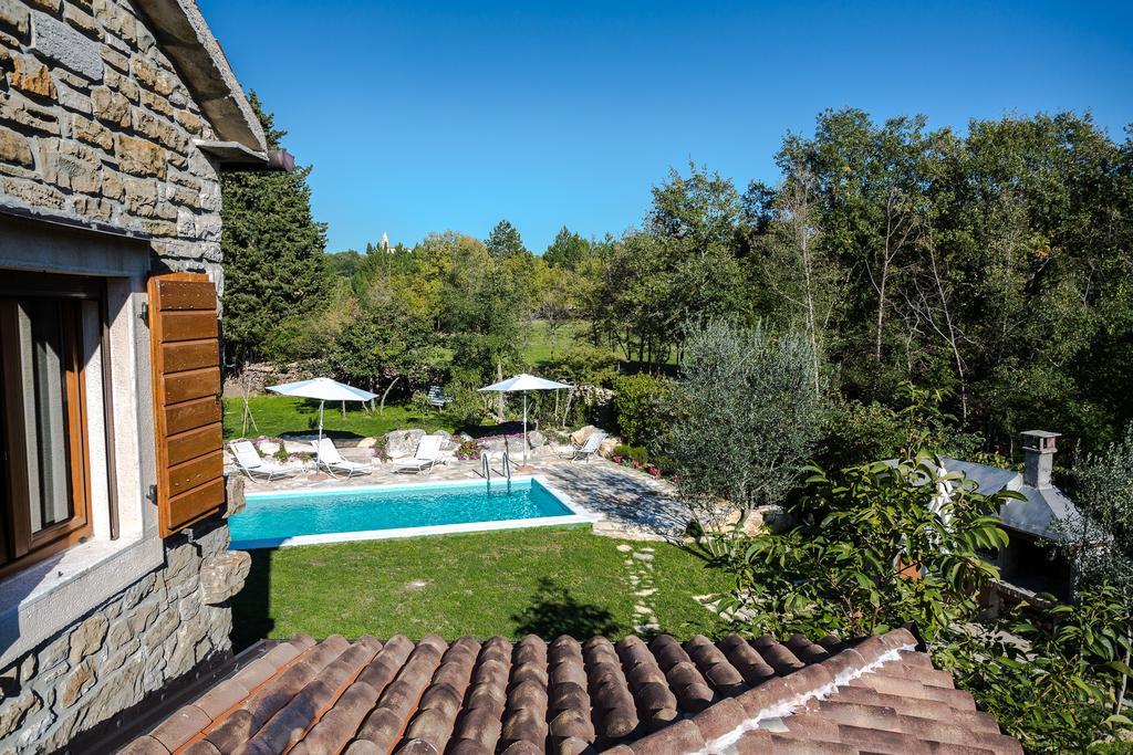 Holiday Home Casa Dei Farfui Momjan Buitenkant foto